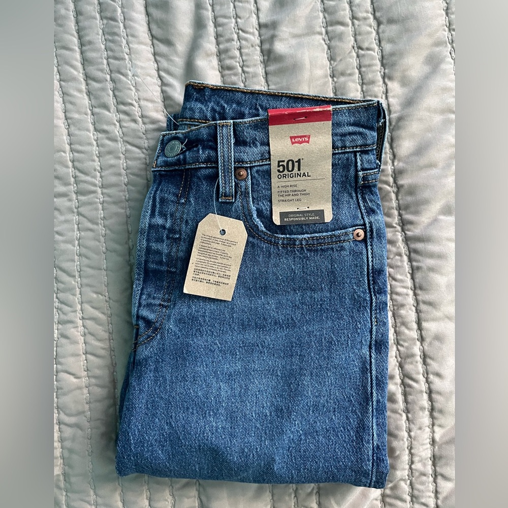 Levi’s 501 straight leg jeans